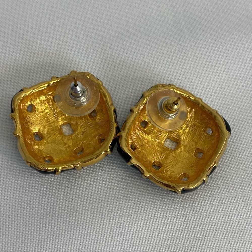 Vintage 80s Gold Tone & Black Enamel Woven Statement Earrings - Picture 3 of 3
